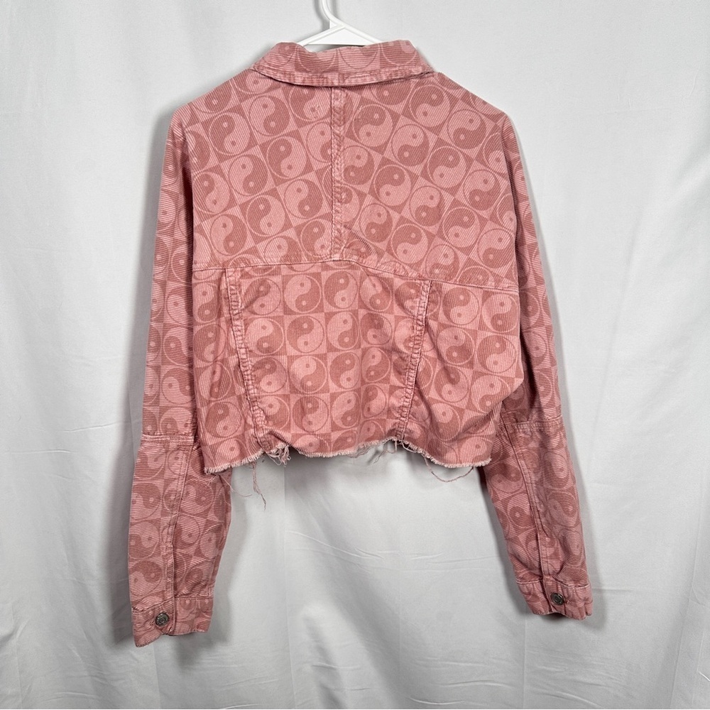 PacSun Cropped Corduroy Yin Yang Jacket Raw Hem Y2K Indie Sleaze Pink M/L - Picture 11 of 12
